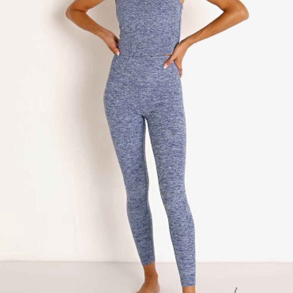 Beyond yoga caught in the midi space dye blue indigo legging size XLARGE